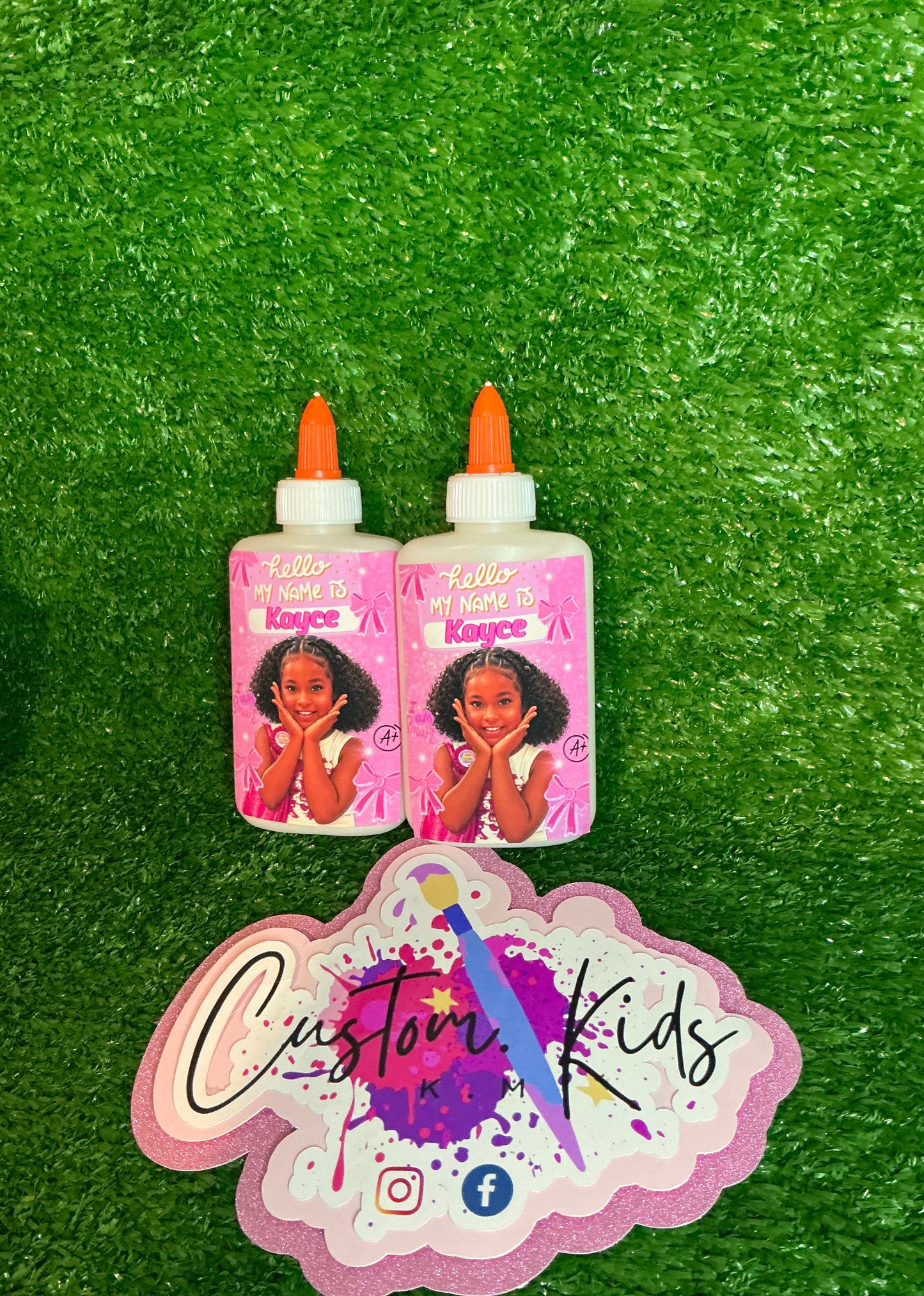 School Glue m bottle